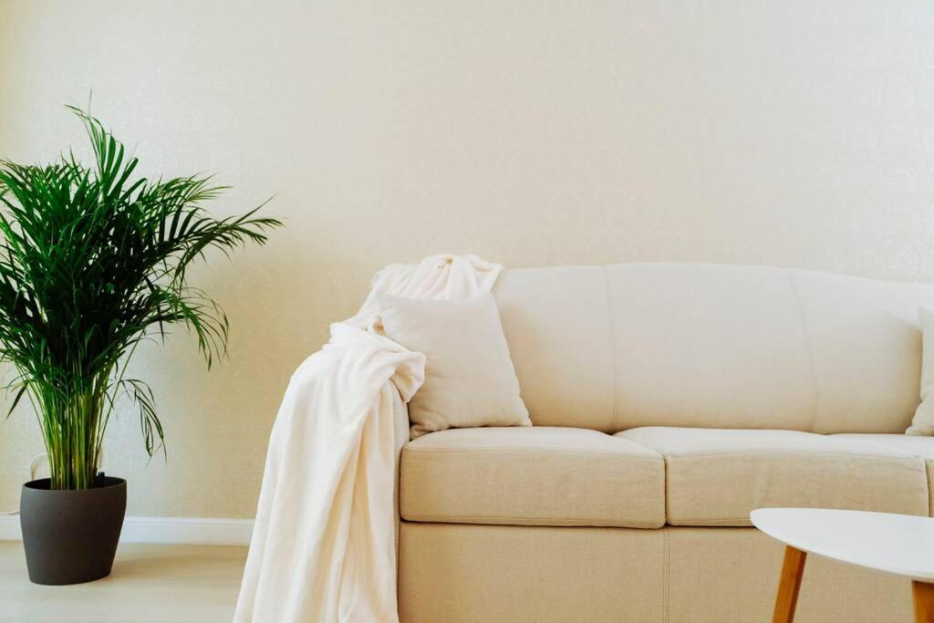 Elegant Vibes Apartment Next To Obor Market Bucharest Luaran gambar